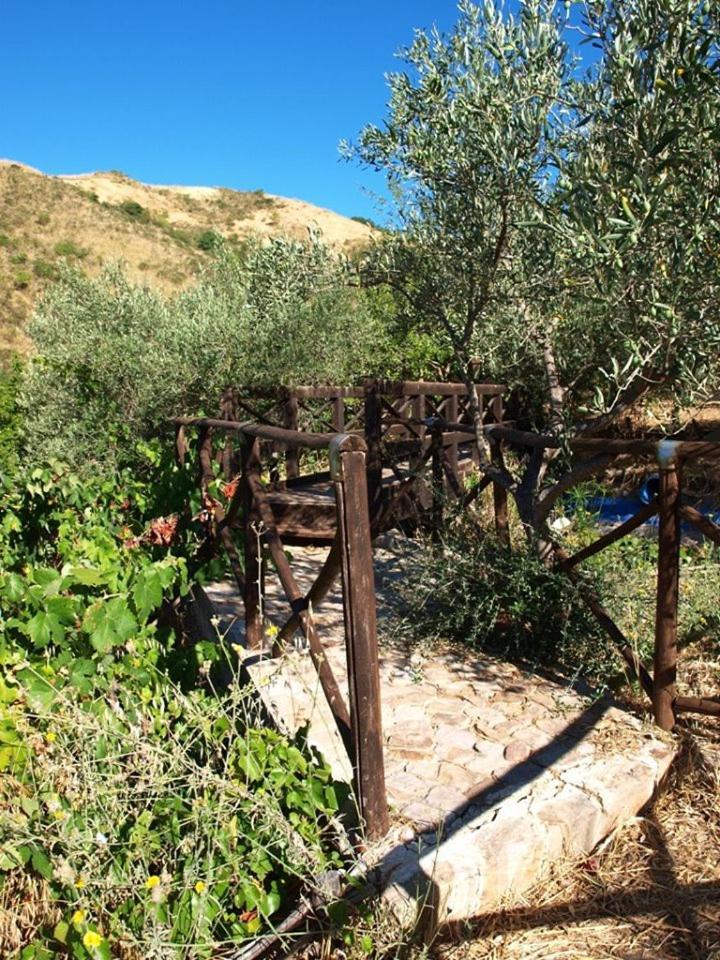 Agriturismo Gelso Castellana Sicula Екстер'єр фото